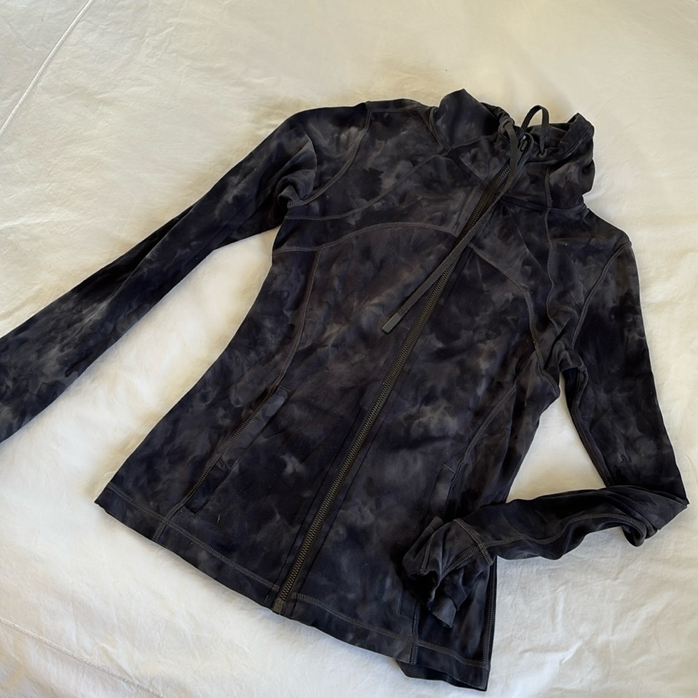 Lululemon fitted zip up